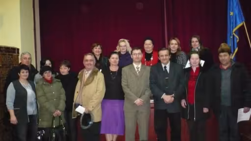 cursantiidelaprimariaprundubargaului.jpg