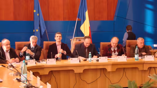 poza20cj20posturi.0.jpg