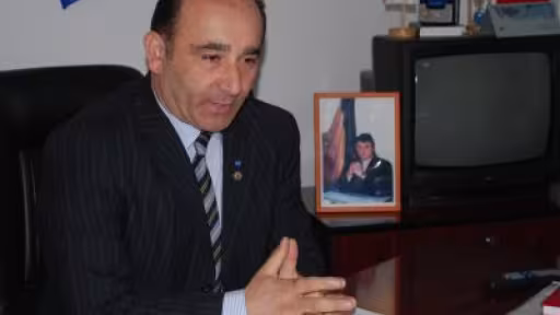 neiamar182010.jpg