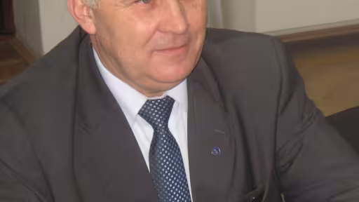 udmrb0.jpg