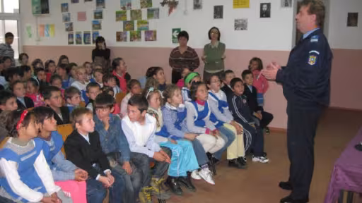 scoala20arcalia20010.jpg