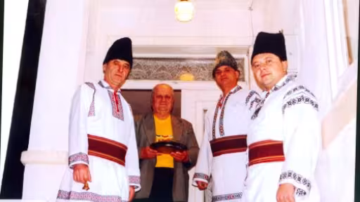 basarabenii20la20prund.jpg