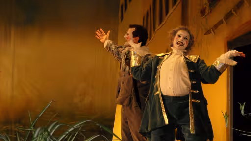 teatru..jpg