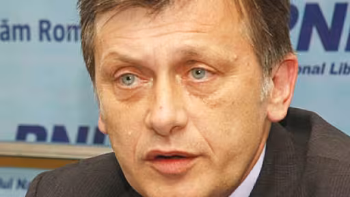 crinantonescu0.jpg