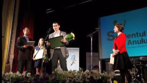 premiat202.jpg