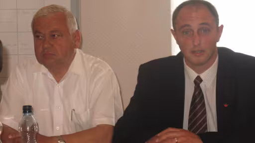 udmr002.jpg