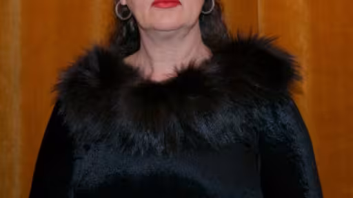 corneliaapostol.jpg