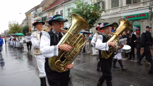 fanfare.jpg