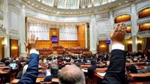 parlamentvot.jpg