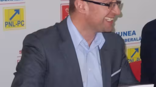 mnhbgvfcd.jpg