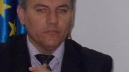 denes.jpg