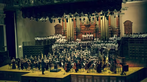 conductorjosepvicenttwoandzuluchoir-durbancityhall.jpg