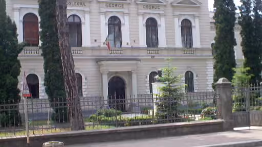 colegiul20george20cosbuc202.jpg