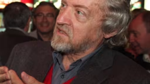 stefan-velniciuc-544182l.jpg