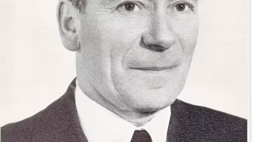 000.albumatei-coperta1.jpg