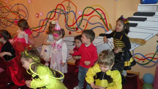 carnavalulprimaveriilagradinitaminissa18.jpg