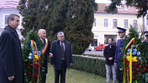 nasaud1.jpg