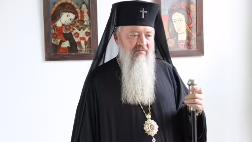 scrisoare-pastorala-de-craciun-ips-arhiepiscop-si-mitropolit-andrei1356084601.jpg