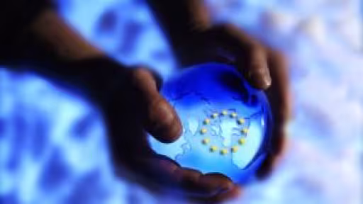 big-este-deja-oficial-2015-va-fi-anul-european-pentru-dezvoltare.jpg