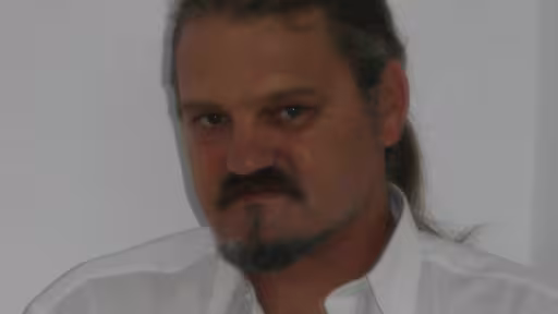 alexandruuiuiu.jpg