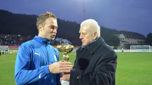 bn-tinel-sighiartau-cel-mai-bun-fotbalist-de-liga-patra-foto3.jpg