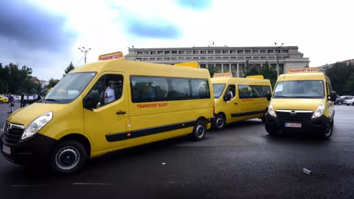microbuzescolare.jpg