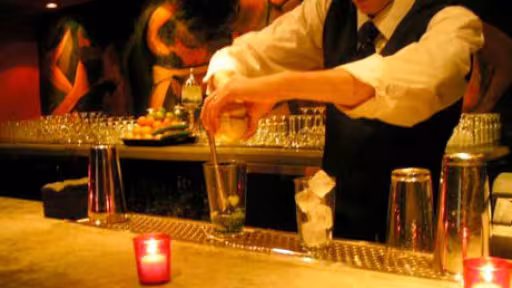bar2.jpg