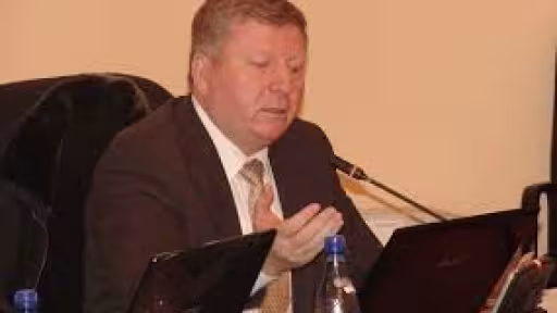 tuta.jpg
