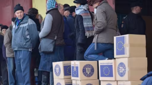 ajutoare-alimentare-ue-cutii.jpg