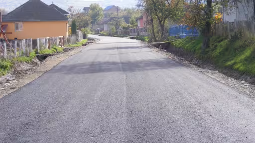 asfaltareacartieruluifiga.jpg