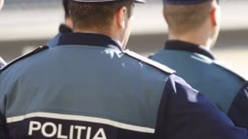 1-politistii-mehedinteni-masuri-sporite-de-boboteaza-si-sf-ion.jpg