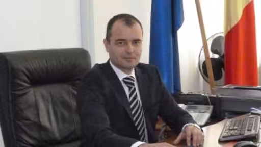 frent0.jpg