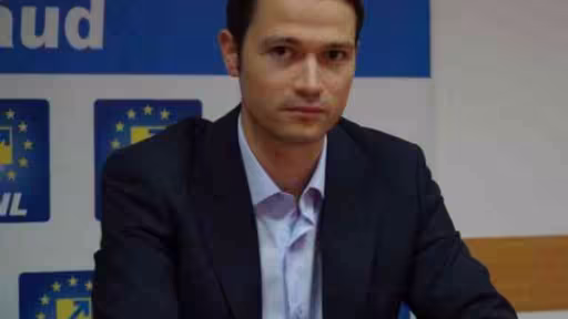 robert-sighiartau-1.jpg