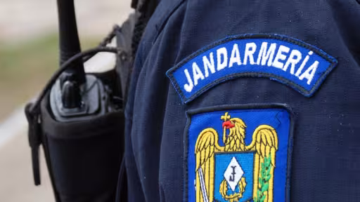 jandarmi.jpg