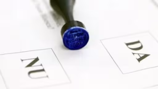 referendumfamiliepsd39619800.jpg