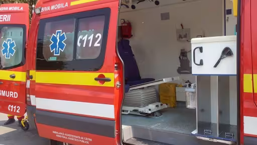 ambulanta-01.jpg