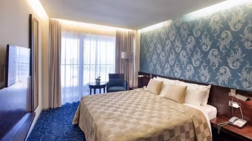 hotel.jpg