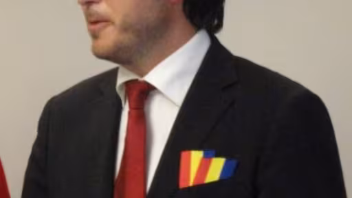 147371793605.jpg