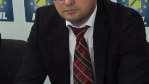 sorinhanganok.jpg