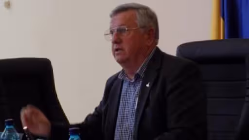 cretu1.jpg