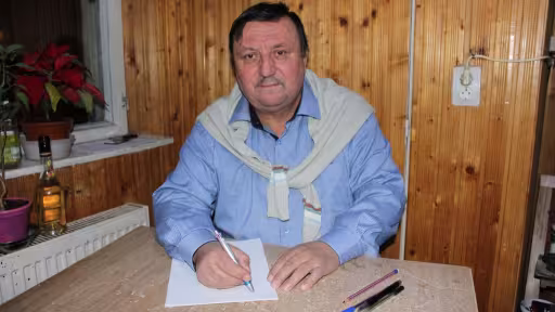 lazar.jpg