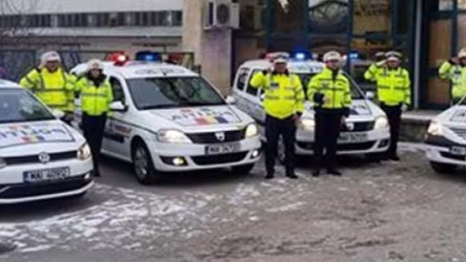 politisti-820x300.jpg