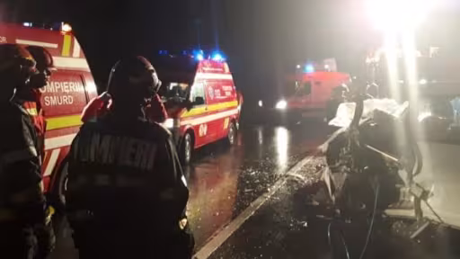smurd-noaptea-accident.jpg