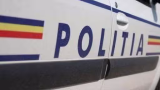 grav-accident-la-pitesti-o-masina-de-politie-fost-facuta-zob.jpg
