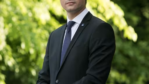 robert.jpg