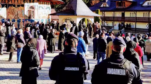 masuri-jandarmeria-neamt-de-boboteaza.jpg