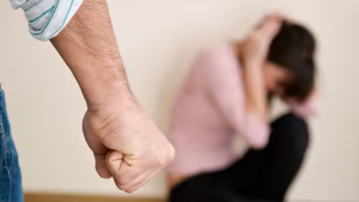 violenta-familie-solutii-0.jpg