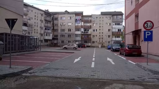 blo.jpg