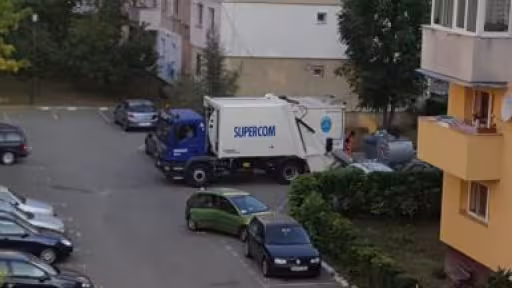 supercom.jpg