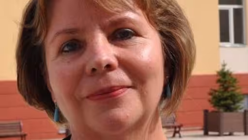 iulia.jpg